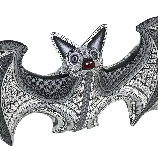 Isabel Fabian: Impressive Bat Woodcarving