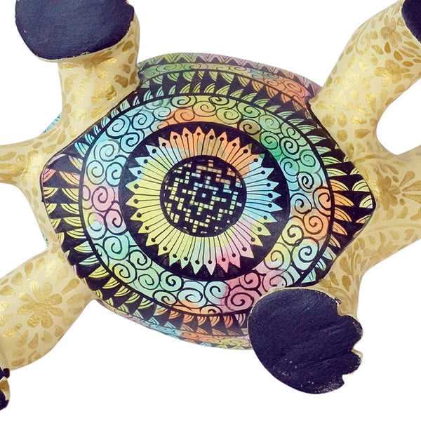 Job Luna: Impressive Little Turtle Alebrije