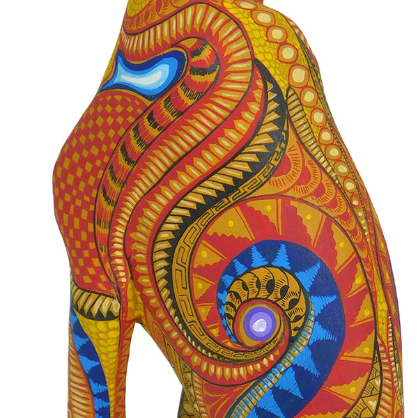 Tribus Mixes: Cheetah Woodcarving