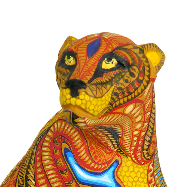Tribus Mixes: Cheetah Woodcarving