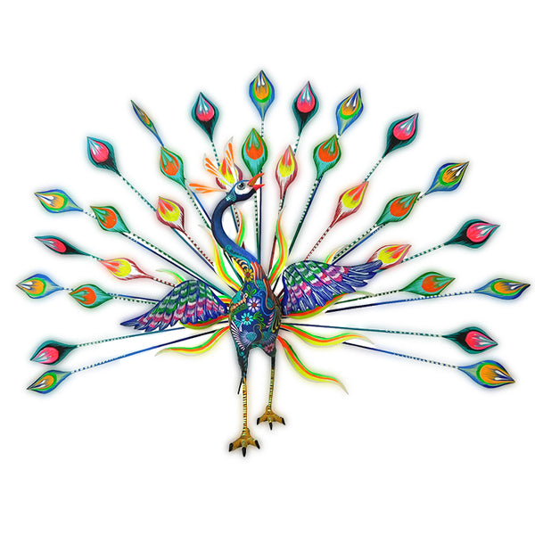 Tribus Mixes: Peacock Woodcarving