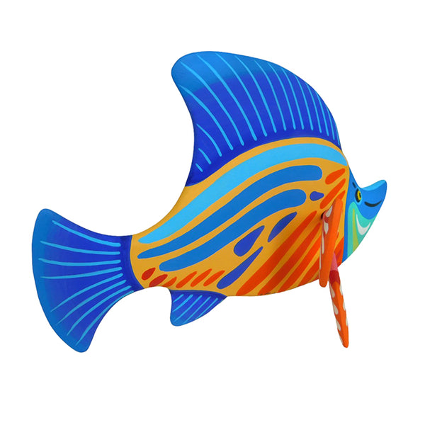 Luis Pablo: Tropical Fish Woodcarving