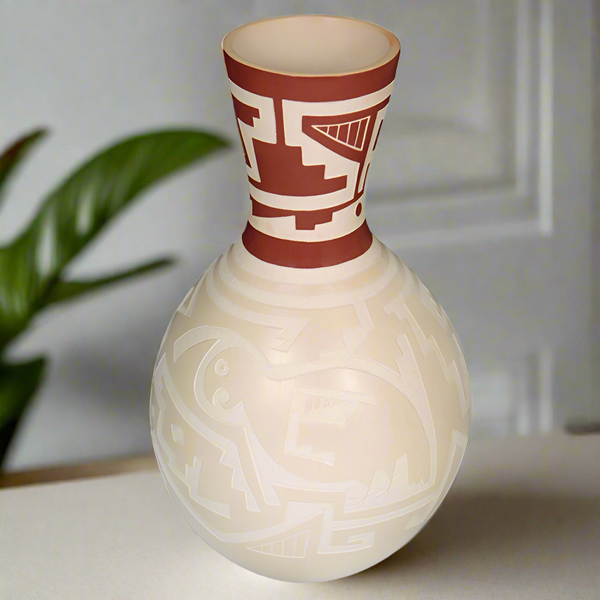 Claudia Ledezma: Long Neck Mimbres Olla