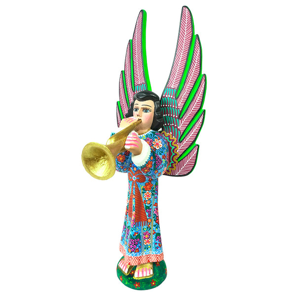 Alberto Jimenez: Angel with Trumpet Woodcarving