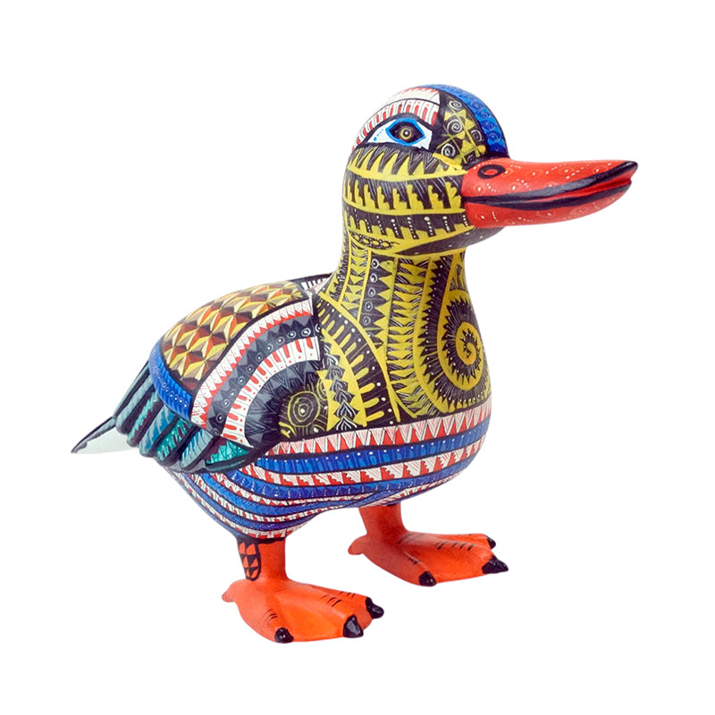 Antonio Xuana: Charming Duck Woodcarving