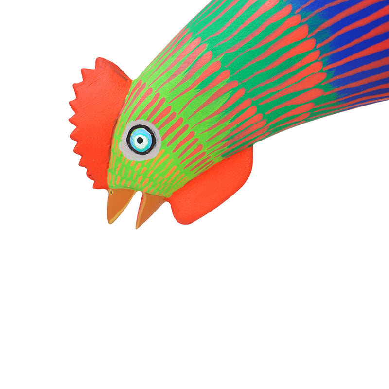 Avelino Perez: Large Hen Woodcarving