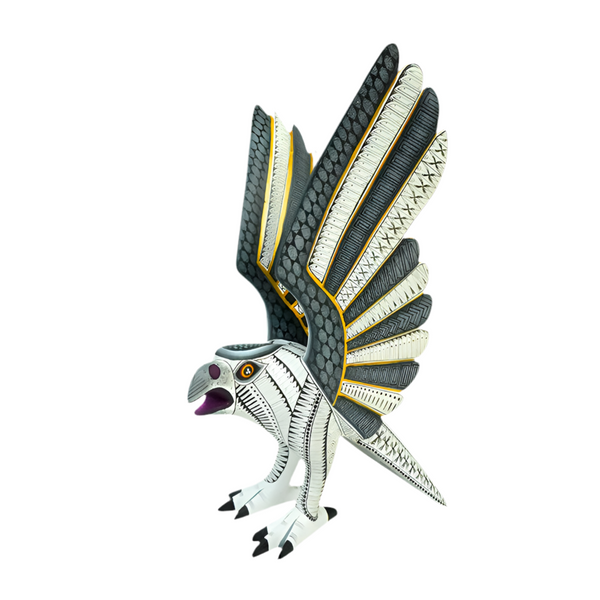 Neri & Soledad Cruz: Superb Falcon Woodcarving