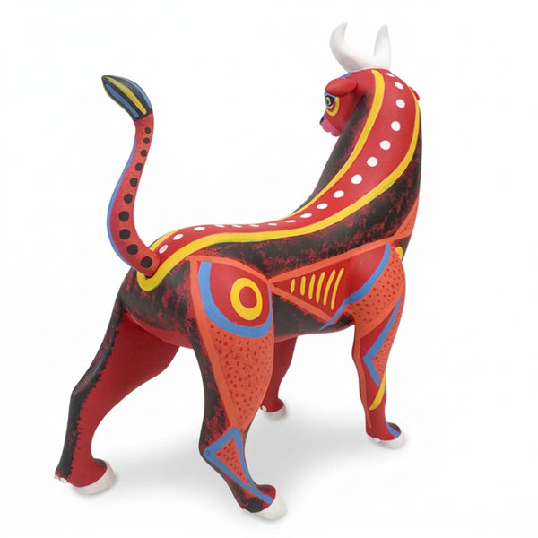 Luis Pablo:Toro Bravo Bull Alebrije