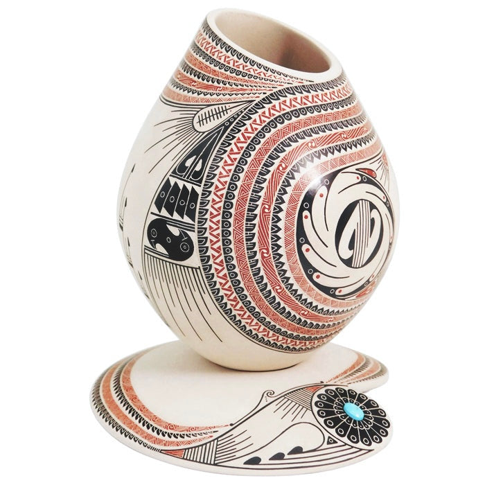 Hector Gallegos Jr: Exquisite Olla Mata Ortiz Pottery