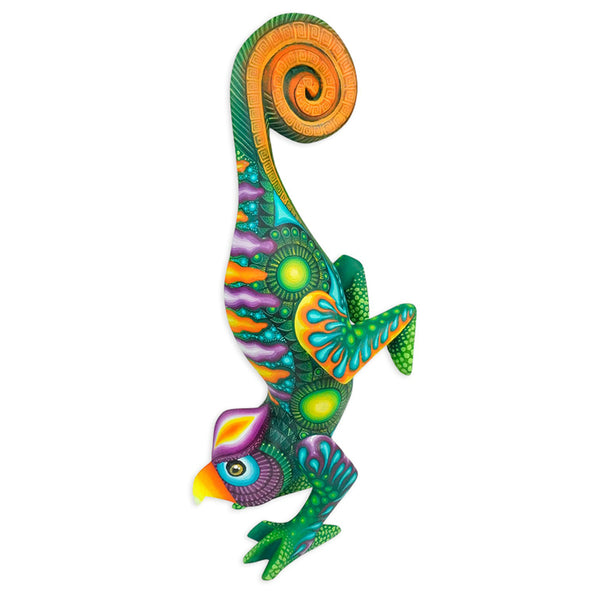 Carolina Sandoval & Kengi: Impressive Fusion Eagle-Chameleon Alebrije