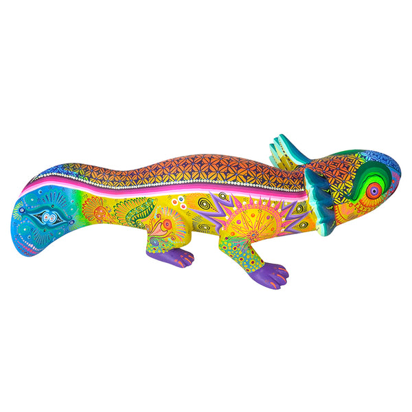 Cesar Melchor: Golden Axolotl Woodcarving