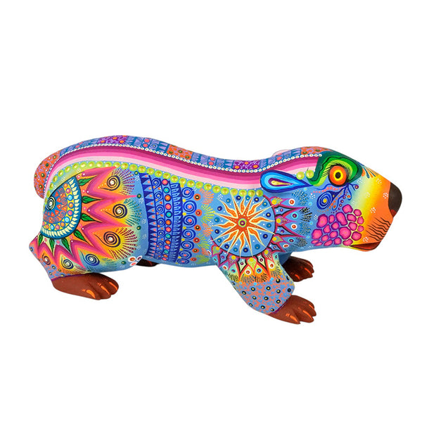 Cesar Melchor: Curious Capybara Woodcarving