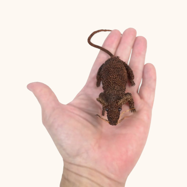 Cristo Escamilla: Mischievous Mouse Wire Art