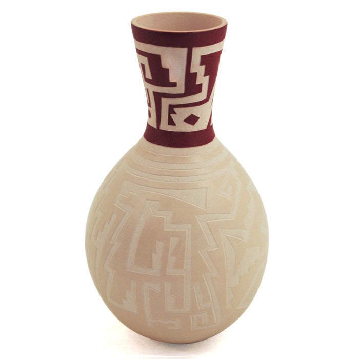 Claudia Ledezma: Long Neck Mimbres Olla