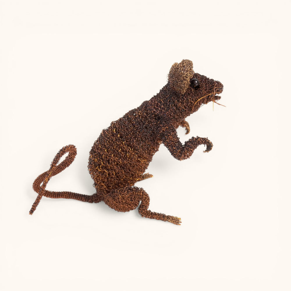 Cristo Escamilla: Curious Mouse Wire Art