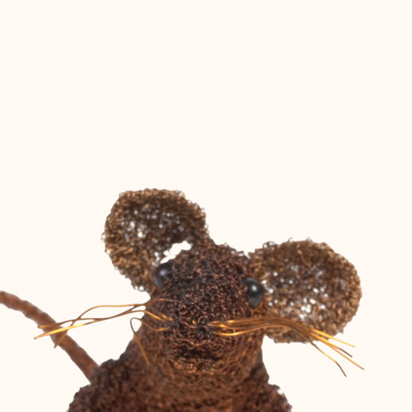 Cristo Escamilla: Curious Mouse Wire Art