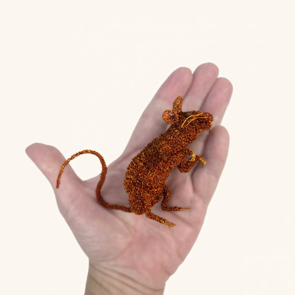 Cristo Escamilla: Curious Mouse Wire Art