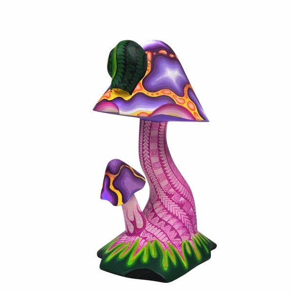 Carolina Sandoval & Kengi: Mushrooms & Snail Woodcarving