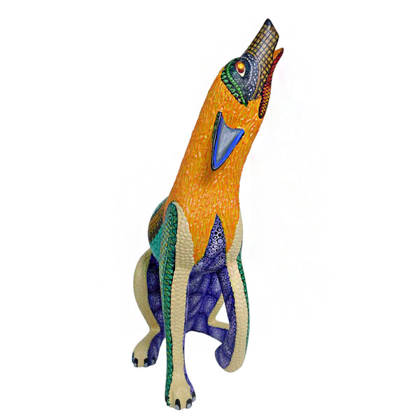 Margarito Melchor Jr: Howling Coyote Woodcarving