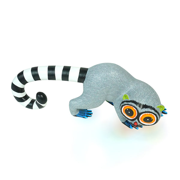 Demetrio Cortes: Ring-Tailed Lemur Woodcarving