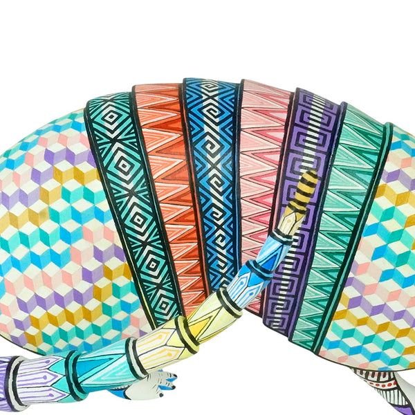 Emmanuel Ramirez: Spectacular Guardian Armadillo Woodcarving