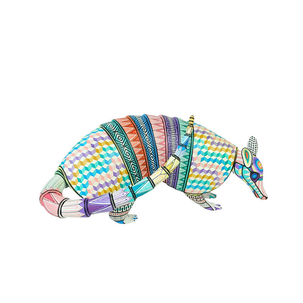 Emmanuel Ramirez: Spectacular Guardian Armadillo Woodcarving