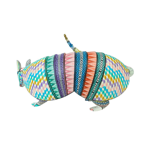 Emmanuel Ramirez: Spectacular Guardian Armadillo Woodcarving