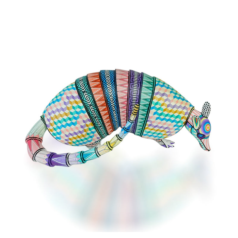 Emmanuel Ramirez: Spectacular Guardian Armadillo Woodcarving