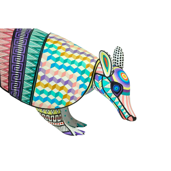 Emmanuel Ramirez: Spectacular Guardian Armadillo Woodcarving