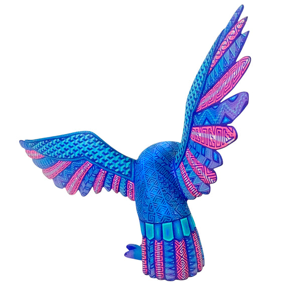 Emmanuel Ramirez: Spectacular Owl Woodcarving