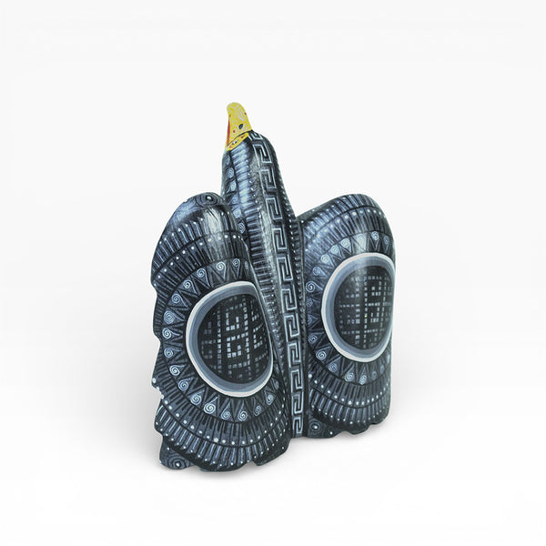 Francisca Calvo: Wise Crow Woodcarving