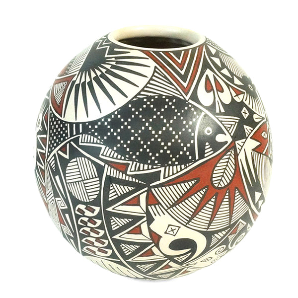 Goyin Silveira: Hidden Animals Mata Ortiz