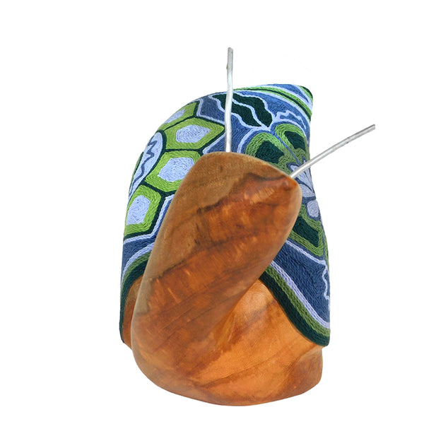 Huichol: Yarn Flowers Snail