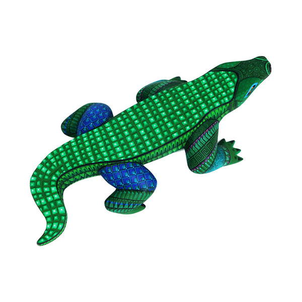 Isabel Fabian: Little Alligator Woodcarving