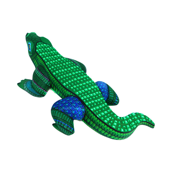 Isabel Fabian: Little Alligator Woodcarving