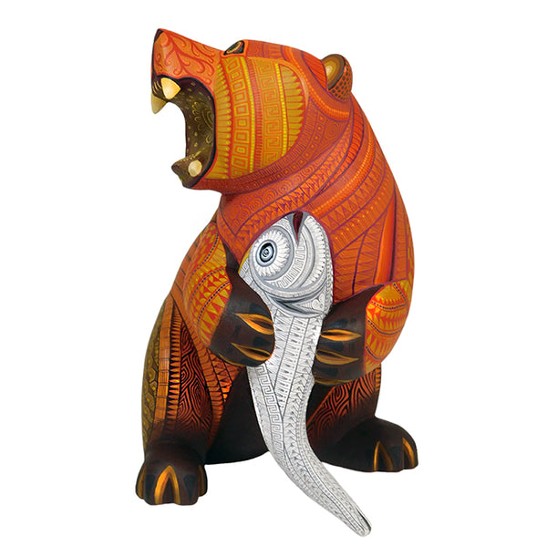 Isabel Fabian: Grizzly Bear Woodcarving