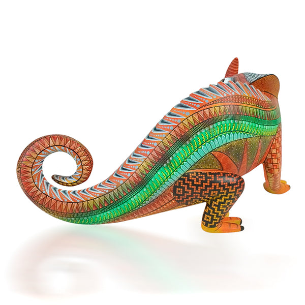 Isabel Fabian: One-Piece Chameleon Sculpture