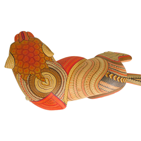 Isabel Fabian: Exquisite Puma Woodcarving