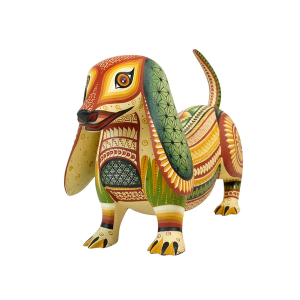 Ivan Fuentes: Elegant Dachshund Woodcarving