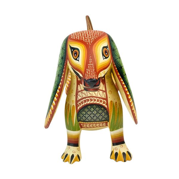 Ivan Fuentes: Elegant Dachshund Woodcarving