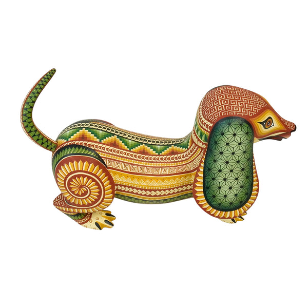 Ivan Fuentes: Elegant Dachshund Woodcarving