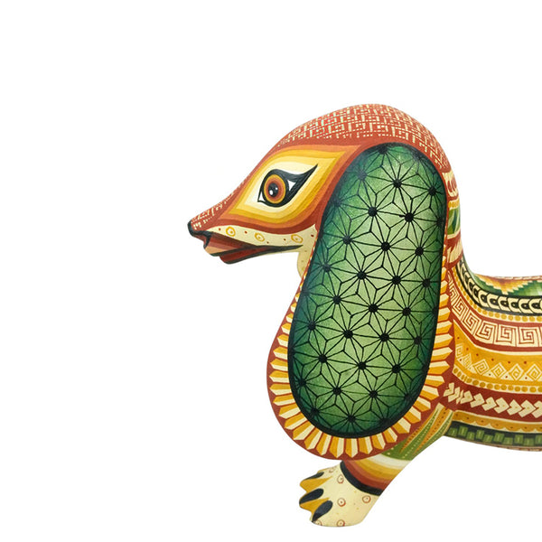 Ivan Fuentes: Elegant Dachshund Woodcarving