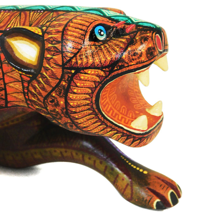 ON SALE Jorge Vaszquez: Magnificent Fierce Jaguar Woodcarving