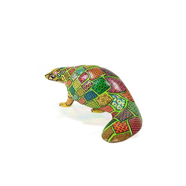 Jorge Vazquez: Stunning Miniature Pangolin Sculpture