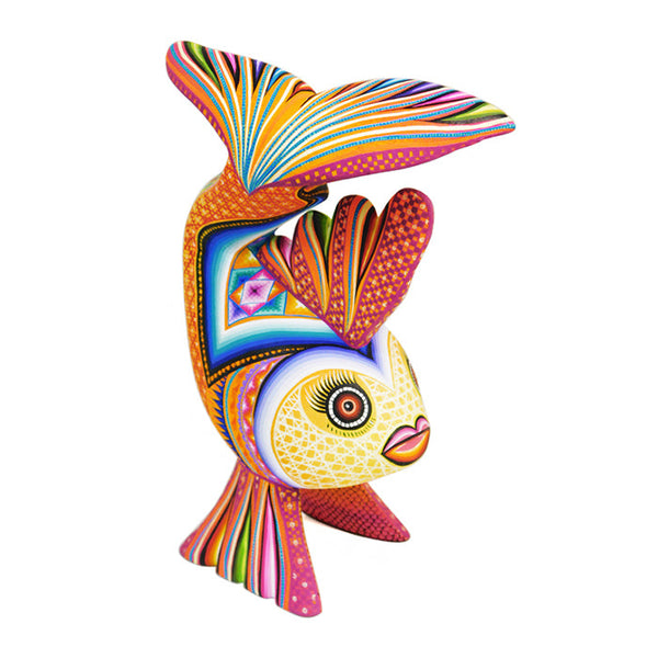 Alebrije sculpture handmade in Oaxaca