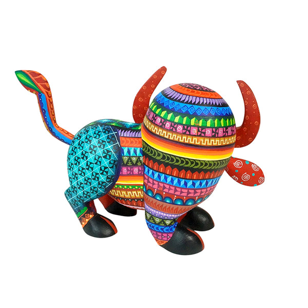 Lucero Fuentes: Bull Woodcarving Alebrije