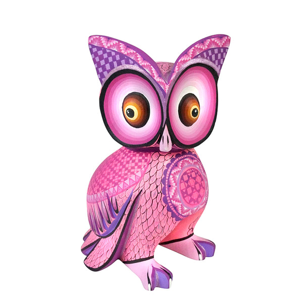 (LYWY) Lucero Fuentes: Beautiful Owl Woodcarving