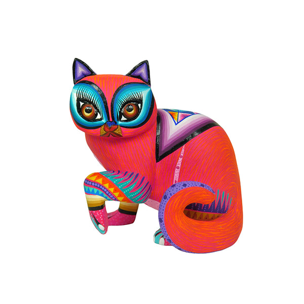 Lucero Fuentes: Little Cat Woodcarving