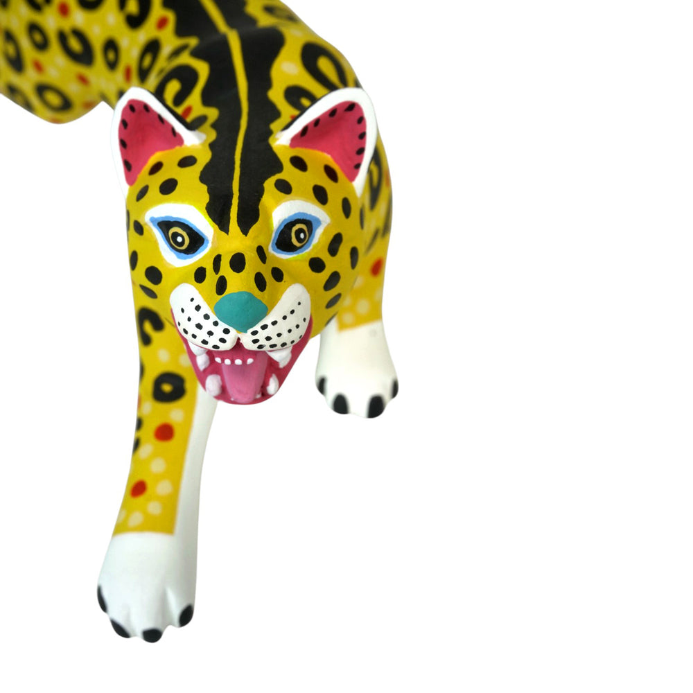 Luis Pablo: Leaping Leopard Woodcarving