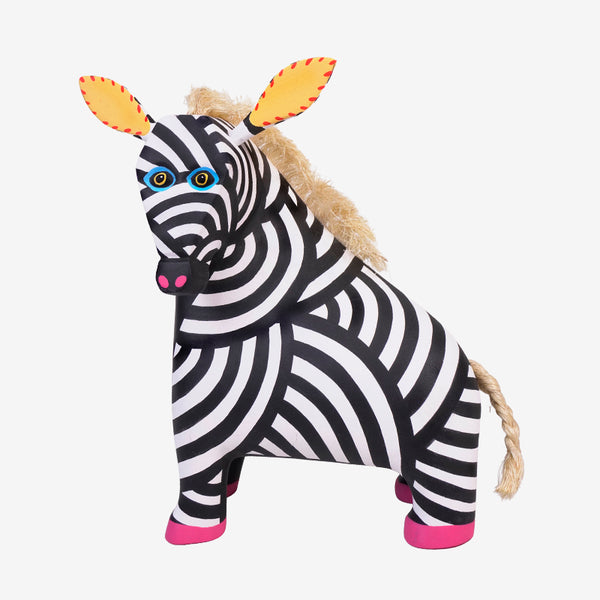 Luis Pablo: Op Art Zebra